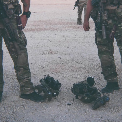 Look at these diamonds they shine - Slowed & Boosted