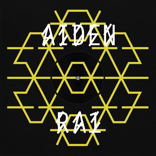 Aiden | C389