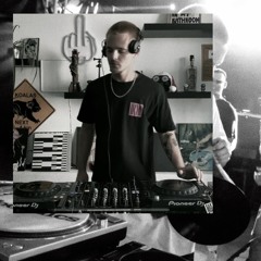 Tyler Lewis [Vinyl & CDJ Mix] @ TechnoLab.