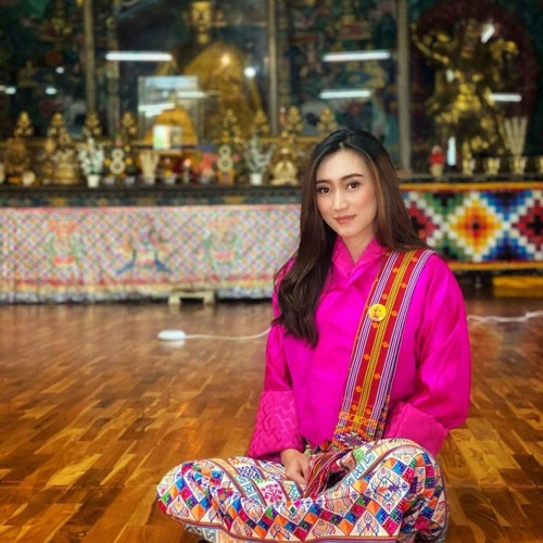 Aiee_Mo_by_Tshering_Yangdon_(Pinky)_from_the_movie_“Nyingtob”(256k).mp3