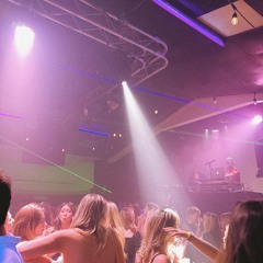 (party) HOUSE!!!!