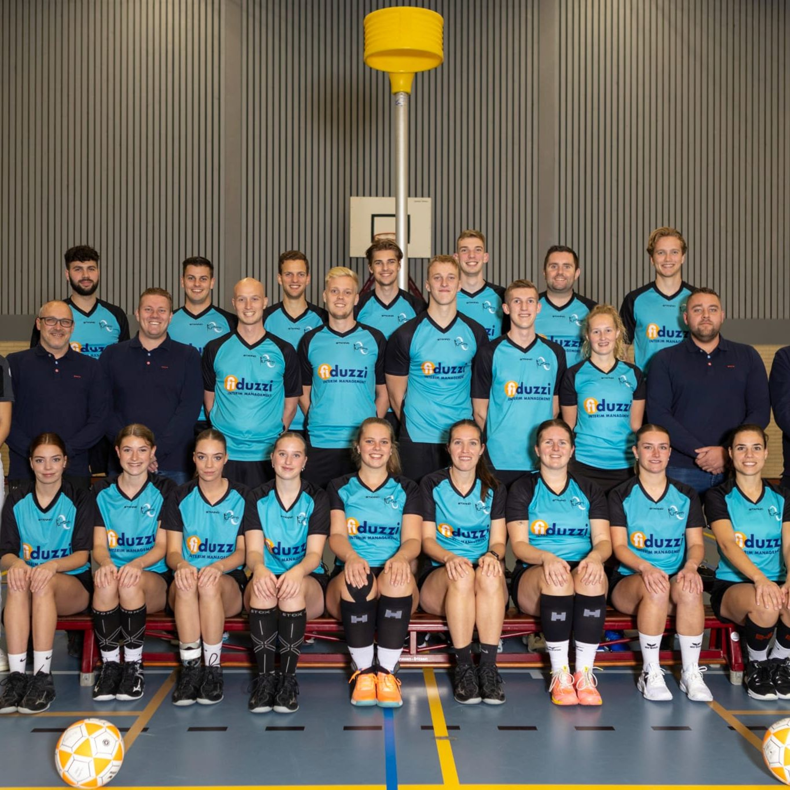 Warming Up: 'Snelle stappen door verjonging Furore korfballers' - Arno van der Vliet episode artwork