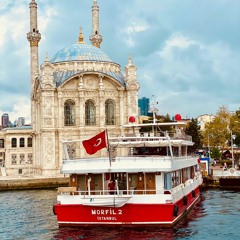 مصطفى اسماعيل 👑  ياخذك لعالم بعيد🌊🛥️