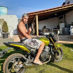 MTG - SOU AQUELE MENOR QUE PASSA NA RUA(DJ BRACIM DO PARAISO )