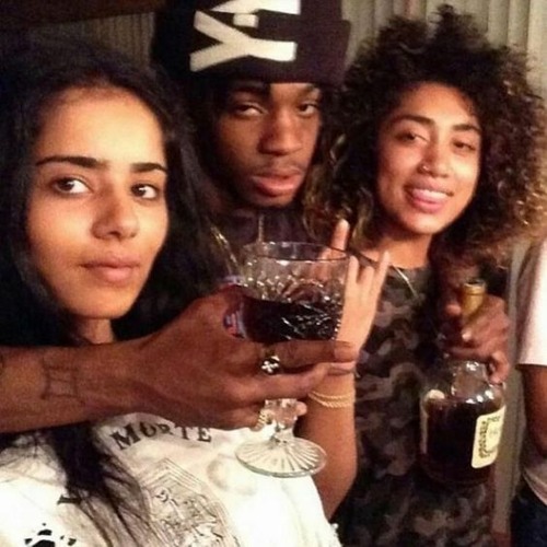 topgunglo & brokeboy5l ❄ marshawn lynch