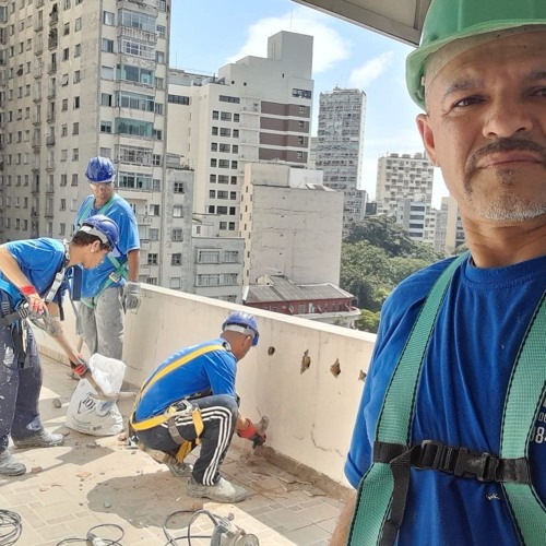 Serviço de Pedreiro