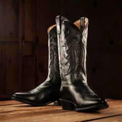 The Boots ©