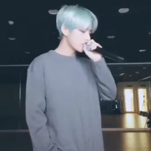 TAEYEON COVER by V of BTS