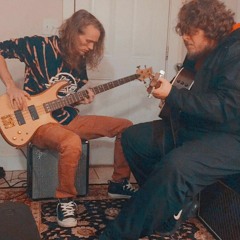 NoHook (prod Apollo Young)