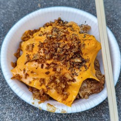 チーズ豚田ヒカル丼 - Fastfusion Love