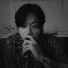 Jungkook Singing Christmas Tree (our beloved summer OST by V)  on Weverse Birthday Live 220901