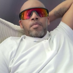 Le 14 juillet nos regards se sont croisé.mp3