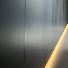 restored movement of the composition (トラウマ)