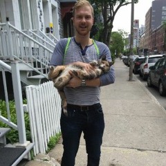 Famous financial analyst | adviser in Los Angeles