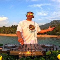 ROVUXX @Pier Praia Feiticeira, São Paulo 2024 [Melodic Techno & House, Progressive House DJ Mix]
