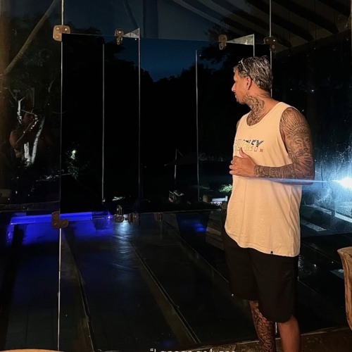 5 MINUTOS DE NOSTALGIA { DJ GABRIEL SARMENTO } CORINN