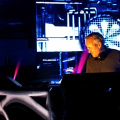 XR BEACH - 27.3.21 - Dave Lambert