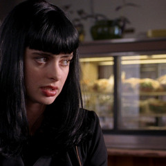 if i’m jesse pinkman then she is jane margolis 🦇💖💐⚰️