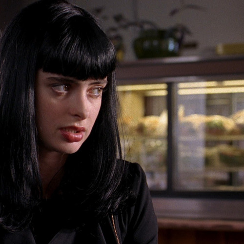 if i’m jesse pinkman then she is jane margolis 🦇💖💐⚰️