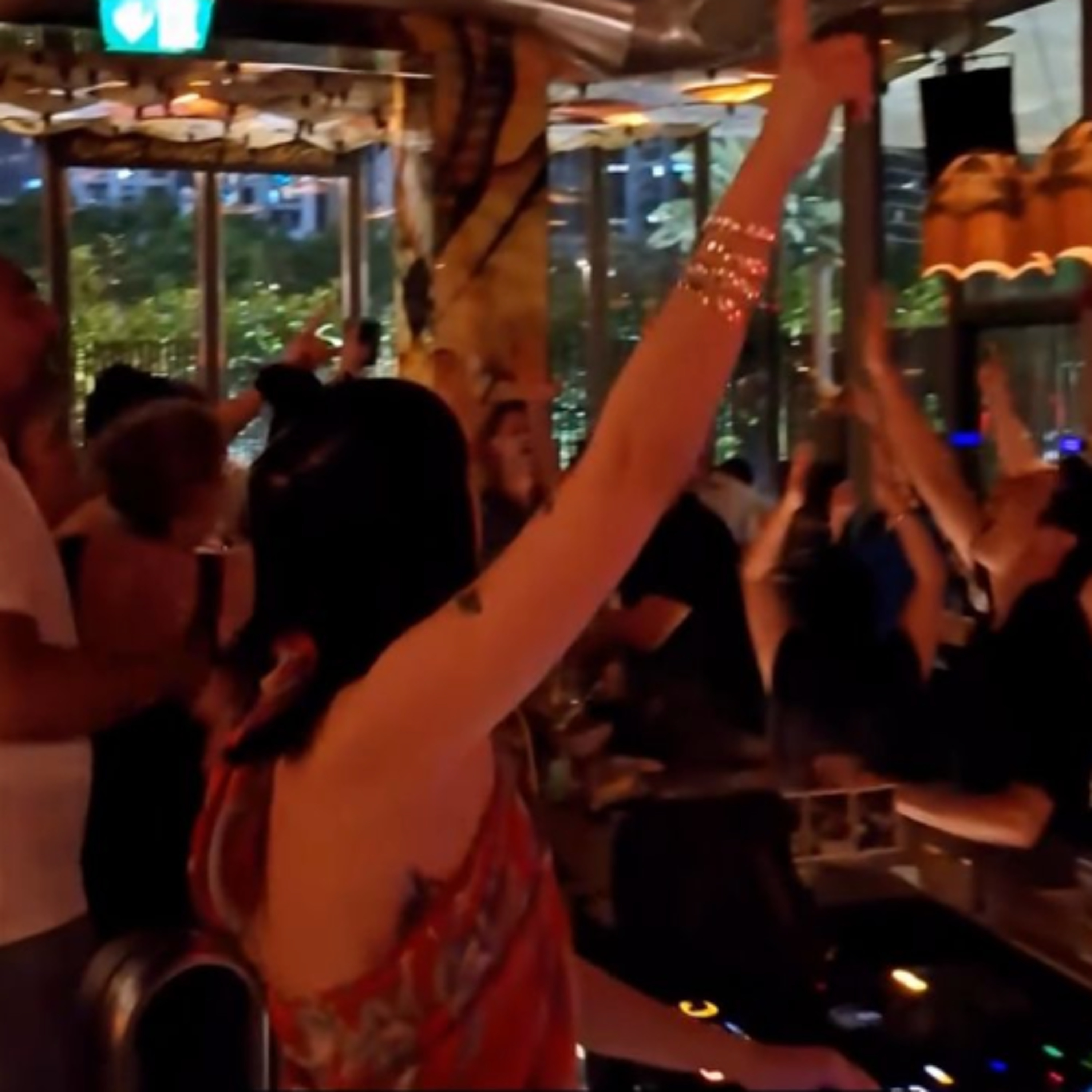 Chloe H. Live @ Salmon Guru Dubai,  April 29 2025 episode artwork