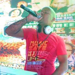 DJ STERI EN MODE SEGA