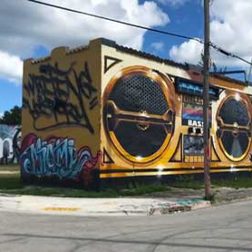 Miami Gets Crackin' - Miami Bass