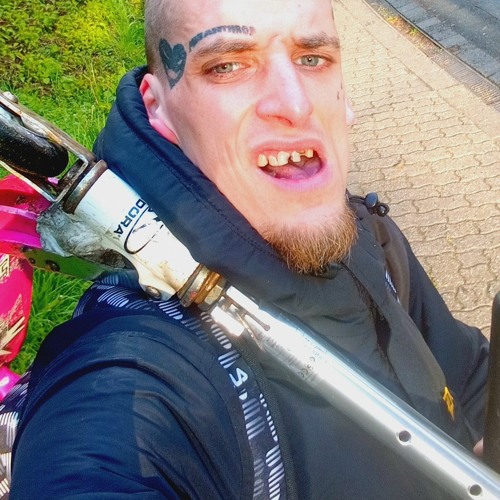 Dat is dat intro! finds episch und Zakk Dumm! Fertig.