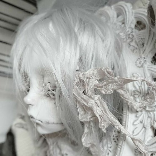 bones and all. (kindenthe3rd)