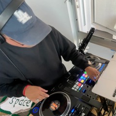 LIVING ROOM 👑🍍 SESSIONS 005 — Funky Dance and Groove
