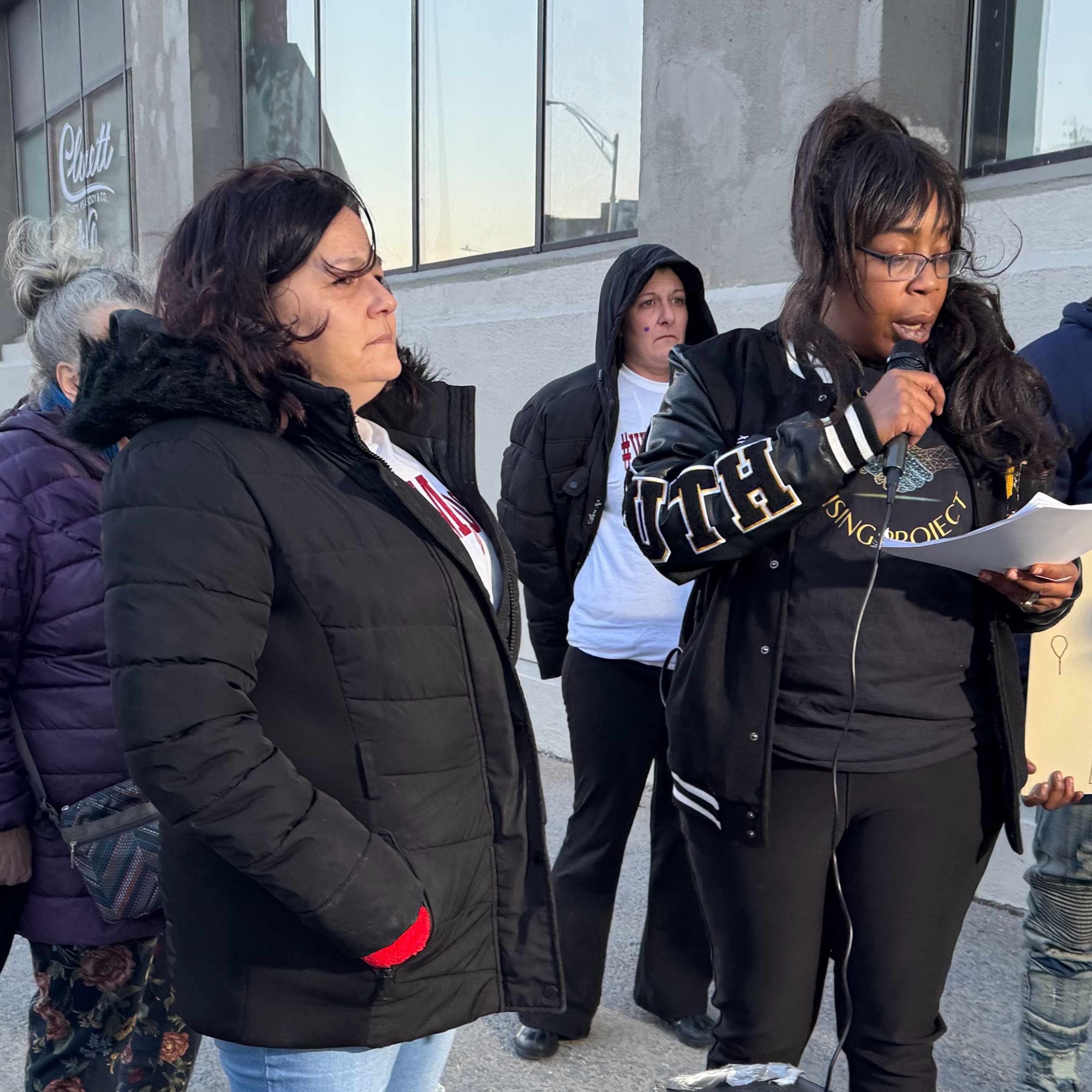 Jennifer Brunson: "Where are my dad's ashes?