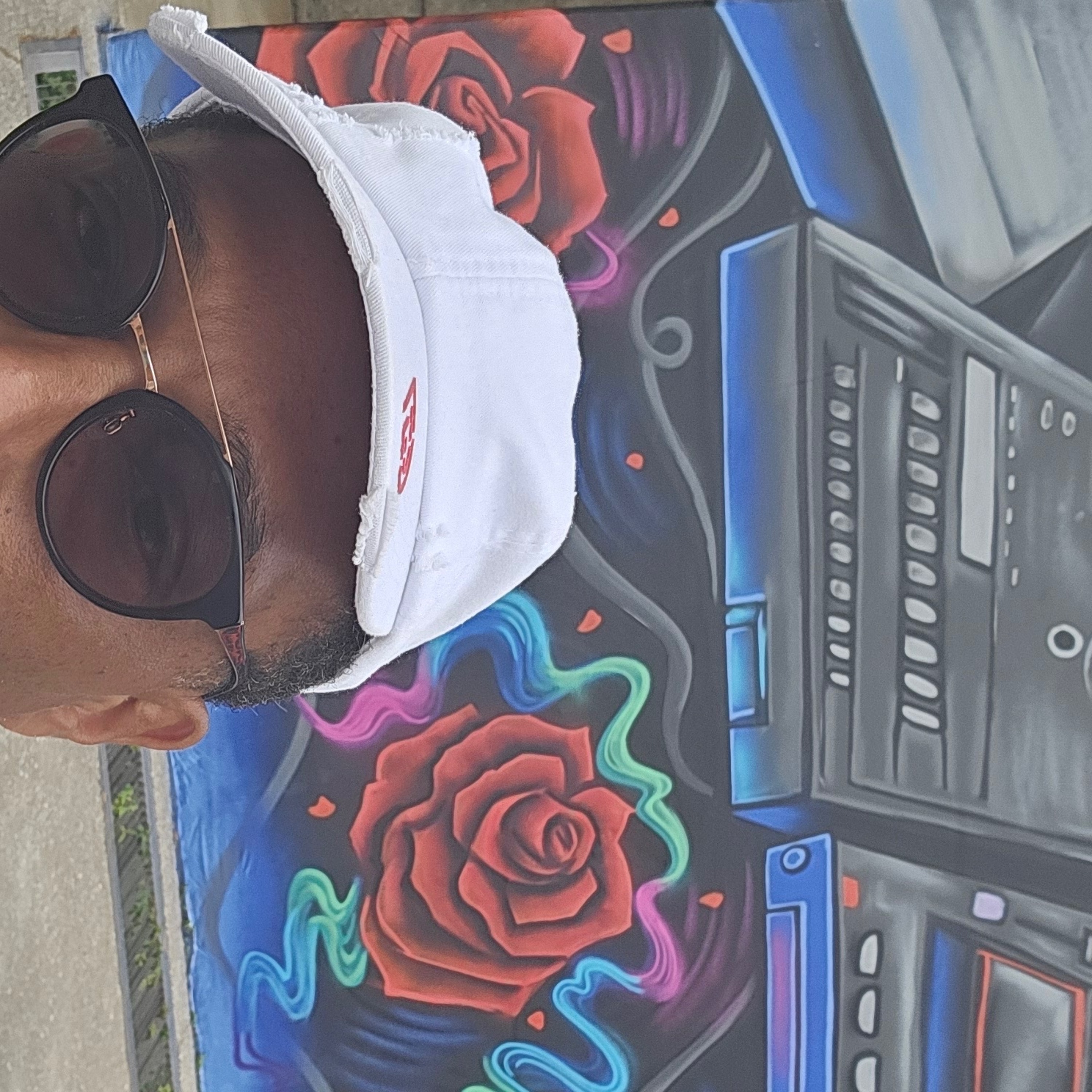Dj