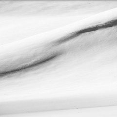 It's Winter.Mohammad - Reza Shajarian(remix)