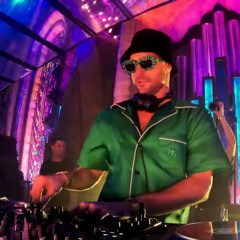 Sir Mix-A-Lot: Baby Got Back (San Pacho Edit)