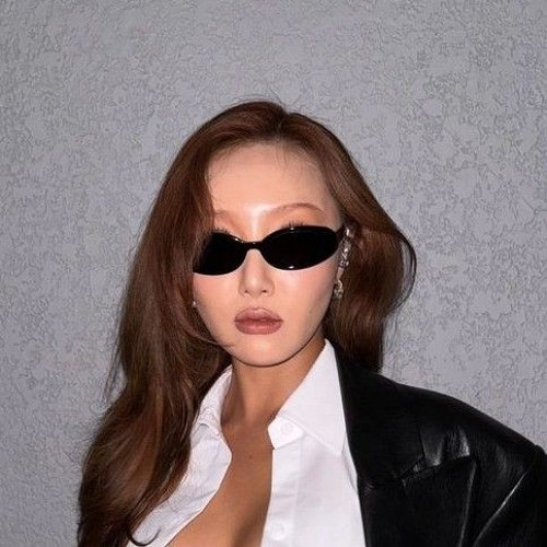 gimme more x slayyyter^