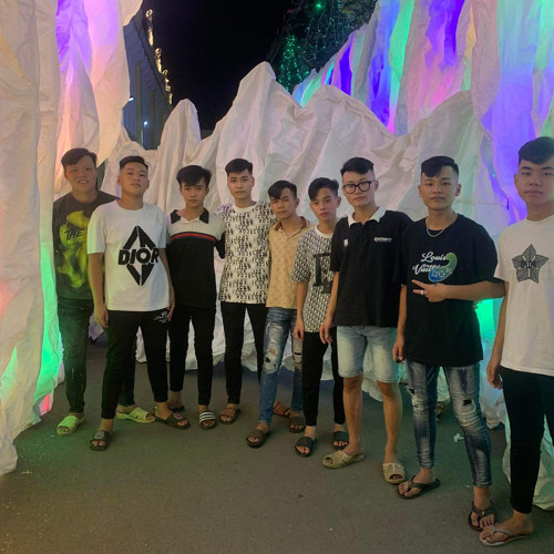 NGHE ĐI RỒI BIẾT ( BÉ HUY FT BI GÀ ).WAV