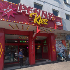 100 Follower Special - (Fauch3/Kirsch3r/PeppaBig/D3r_Bl3chii)