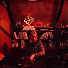 Morgan | Shoulder 2 Shoulder Radio by Monkey Shoulder | April 2025