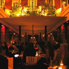 hotel bar