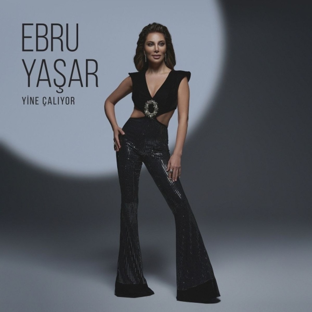Stream Ebru Yaşar, Siyam & Zeyd – Kafamın İçi by ᏗᏰᏬᏕᎥ | Listen online for  free on SoundCloud