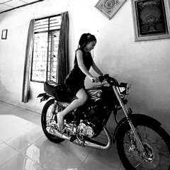 YANG ADA ADA AJAA! #MIXTAPEVOL2 #LINDIASTRI #DIAZADITYA