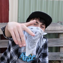 Politikz and Bein' A Dropkick (freestyle)