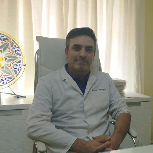Stream DR. SERGIO RODRÍGUEZ ONCÓLOGO by RH1 HERNANDO Listen online