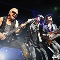 Tiểu thuyết tình yêu x Tuyết yêu thương (Rock Mashup) - Rock Việt (youtube).mp3