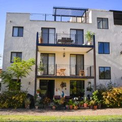 Family-Friendly Villas for Families in La Luminaria – CASA ITZAE Comfort & Style