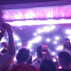 JAKKA @ Spilt Milk