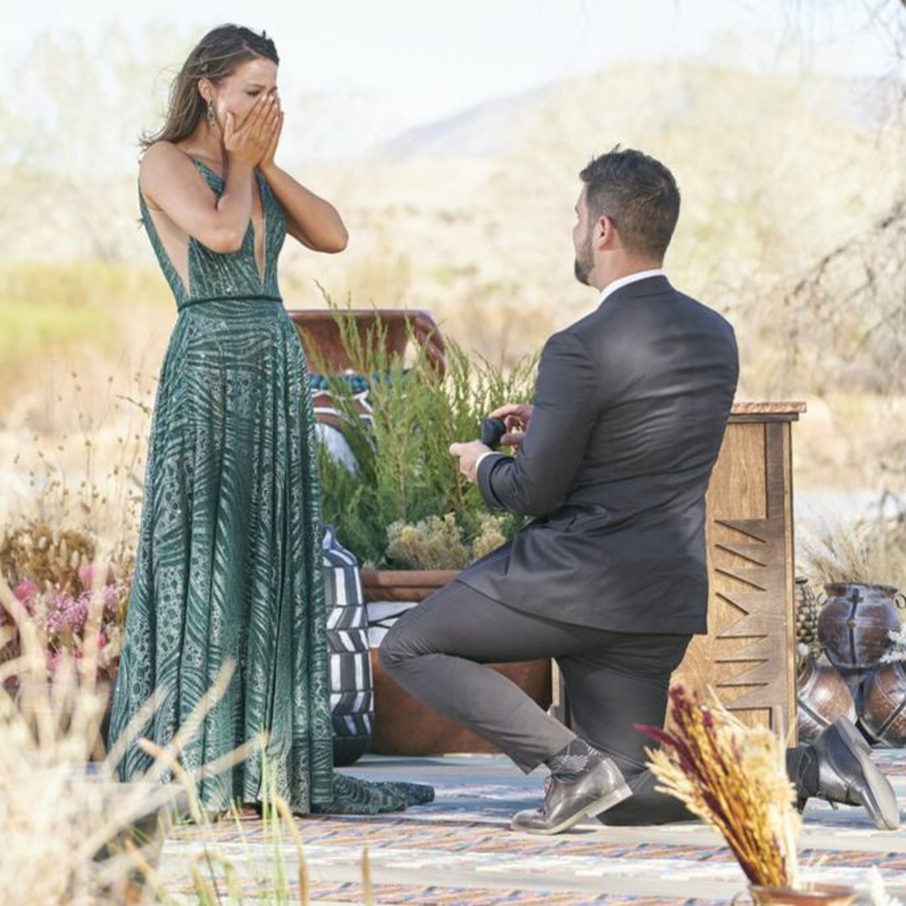 Bachelorette 17 / Episode 10 - Finale thumbnail