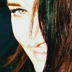 Unrequited Love Poem  ( For Petra Dunn 1973-2018 )