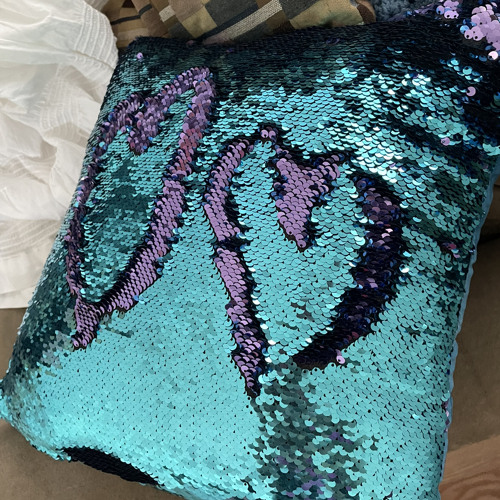 haerteyed- Having trouble finding a soul inside of me (prod. wydsonni)