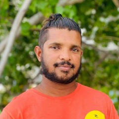 Aavedhaa handhaan thakey by Faiz and Zamaanaa.mp3