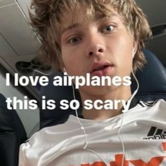 I love airplanes (prod. me and davsofresh)